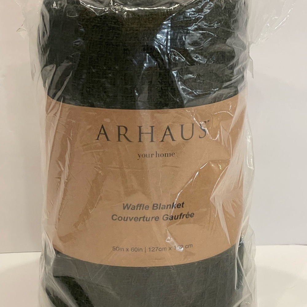 Arhaus Waffle Weave Throw Blanket 50 x 60 100% cotton